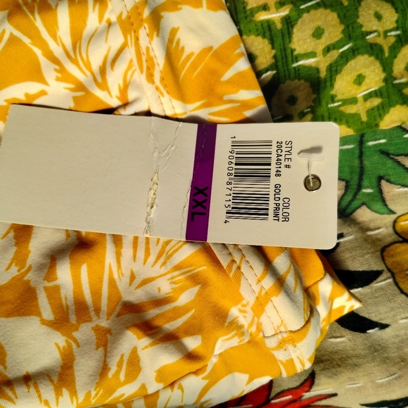 Catalina swim skirted bottom with slit in skirt - Picture 3 of 3